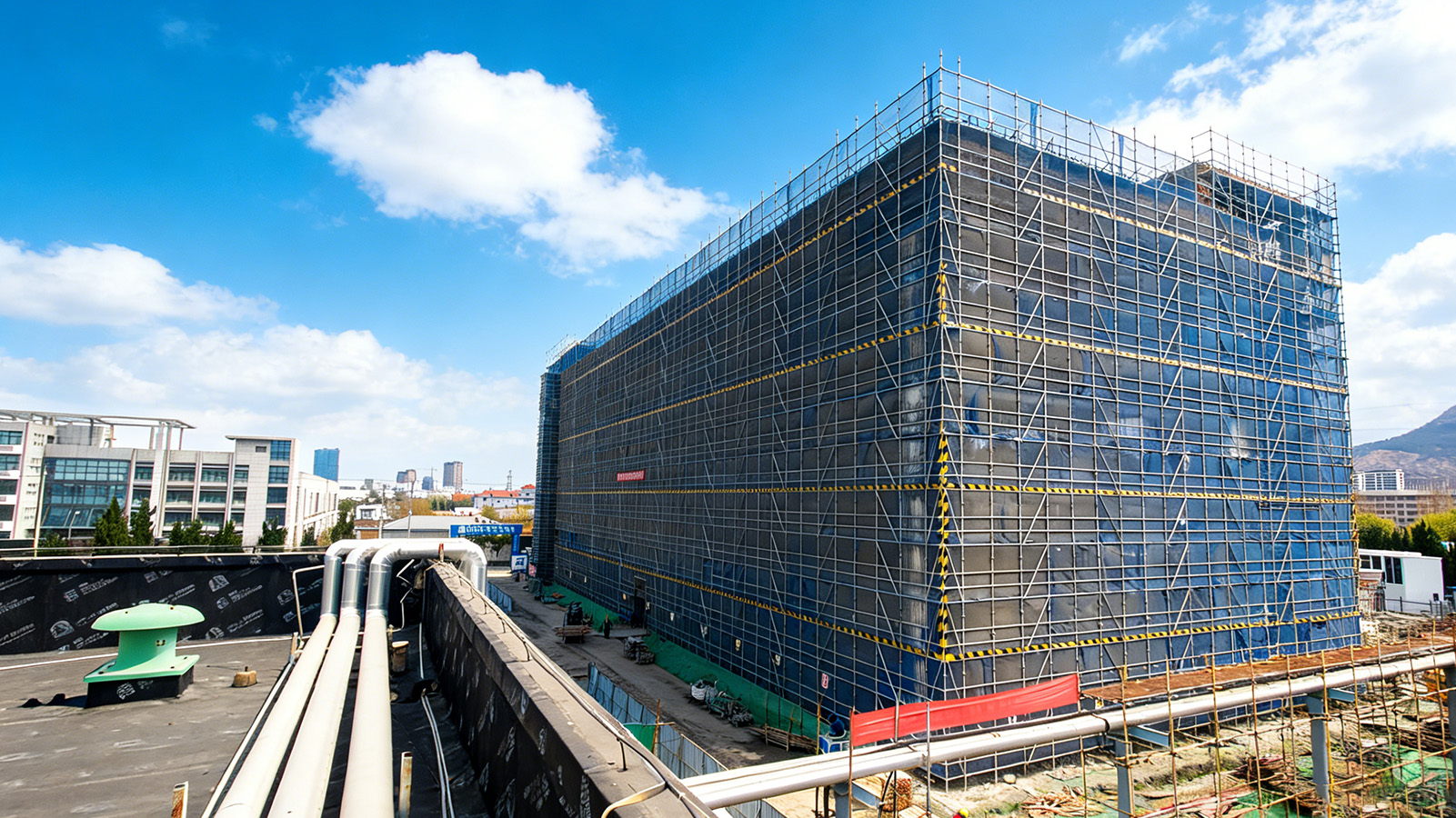 德源藥業(yè)一工廠綜合車間單體順利結(jié)構(gòu)封頂